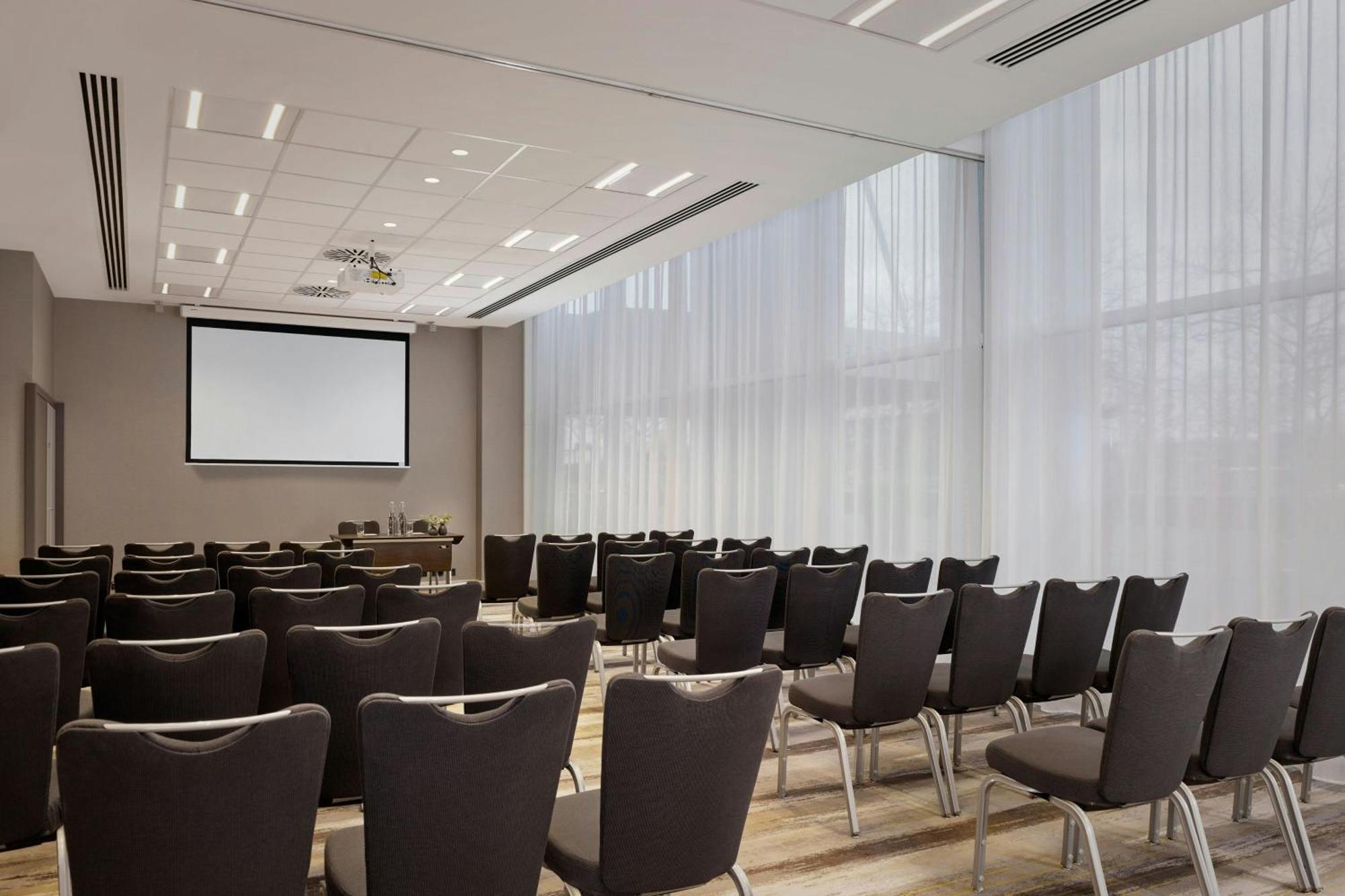 Sheraton Amsterdam Airport And Conference Center Amsterdam Airport Schiphol